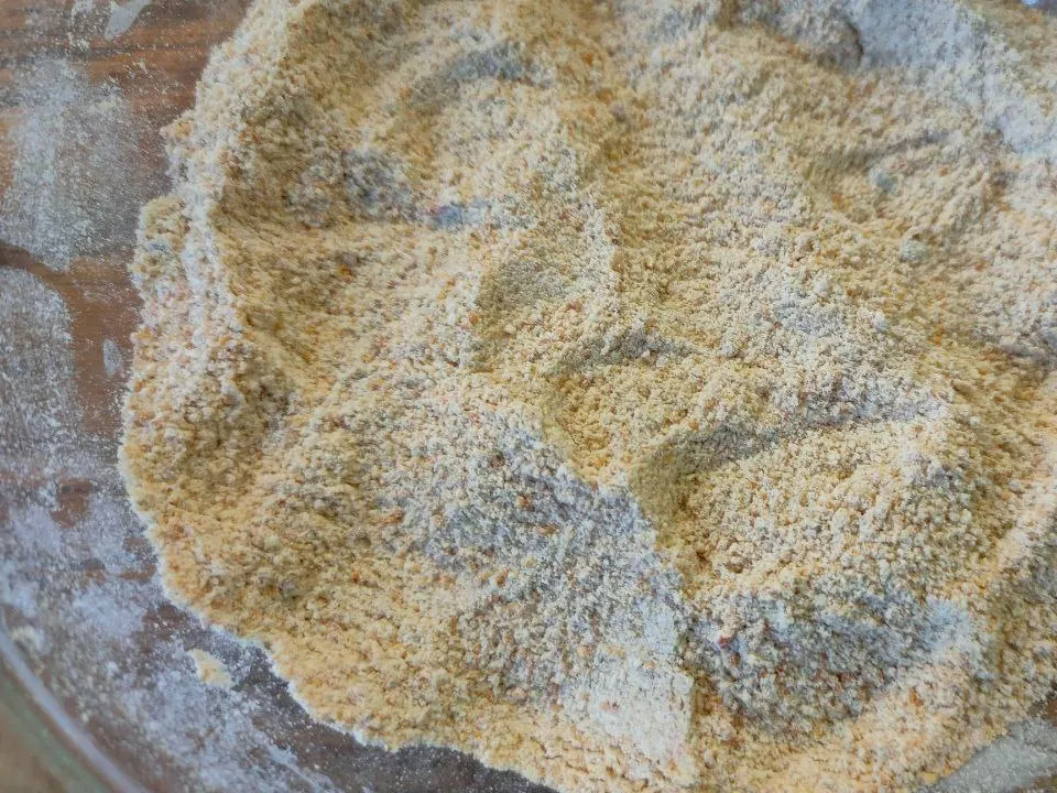 Шаг 7: Куриные бедра, запеченные в панировке