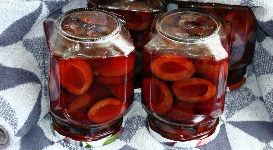 Маринованные сливы с коньяком: шаг 7