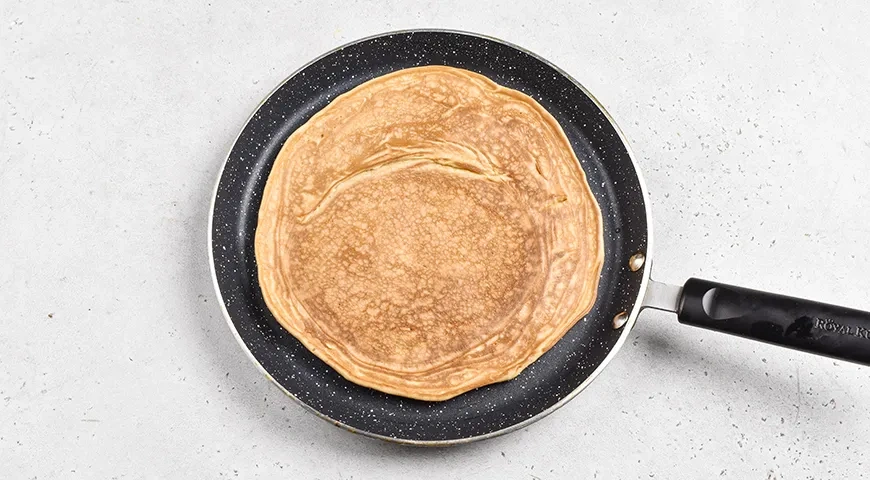 Медовик с черносливом и грецкими орехами: шаг 7