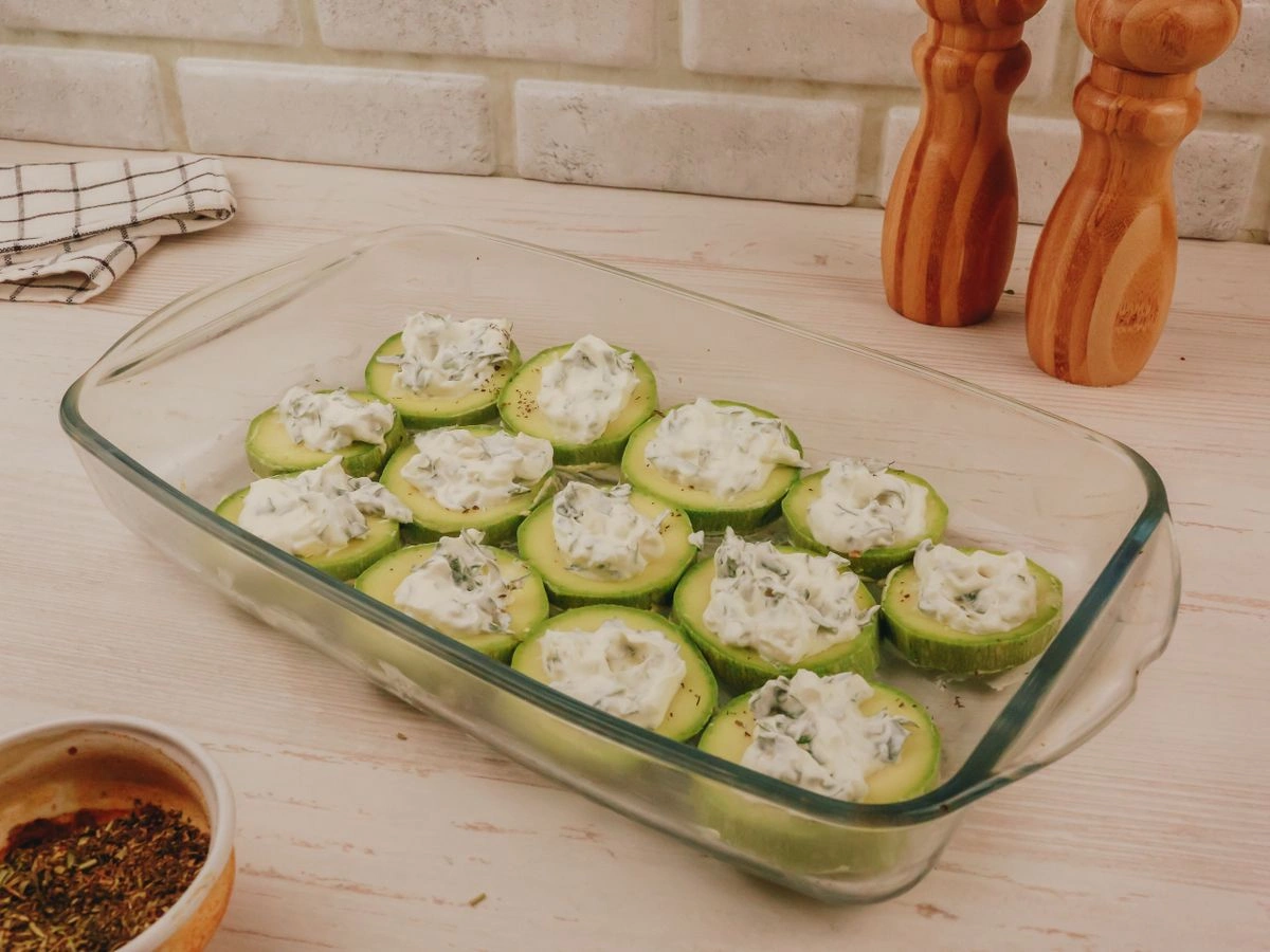 Шаг 7: Мини-пицца из цукини