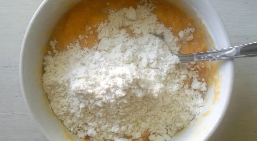 Оладьи из тыквы и цветной капусты: шаг 7