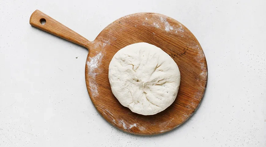 Осетинский пирог с курицей и сыром: шаг 7