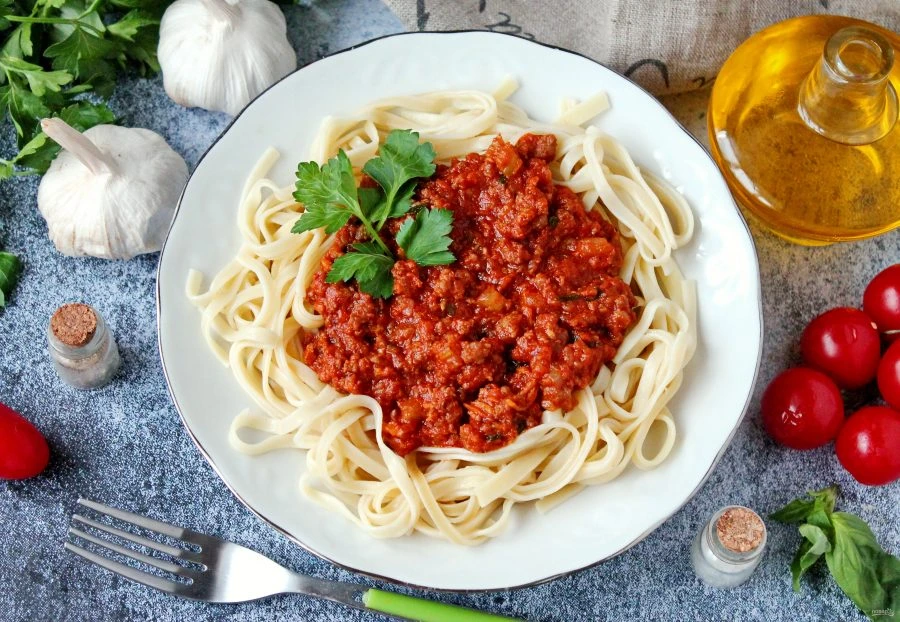 Шаг 7: Паста болоньезе классическая