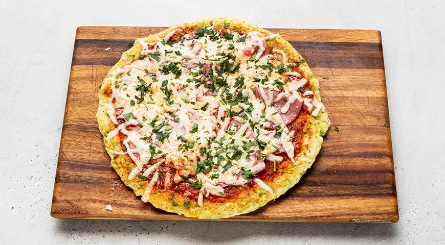 Пицца из кабачков на сковороде: шаг 7