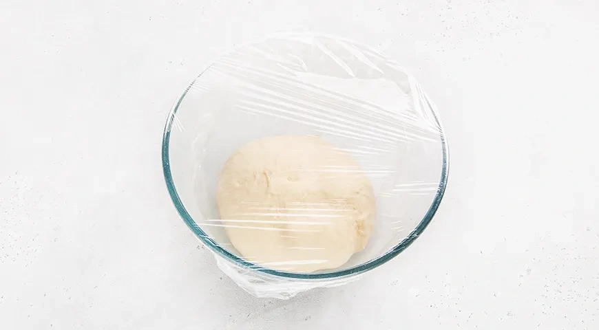 Пирог из дрожжевого теста с повидлом в духовке: шаг 7