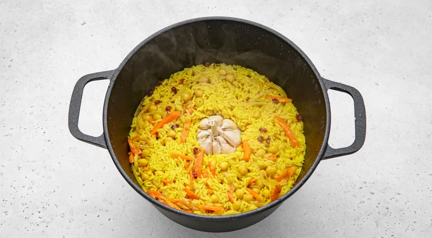 Плов без мяса с нутом: шаг 7