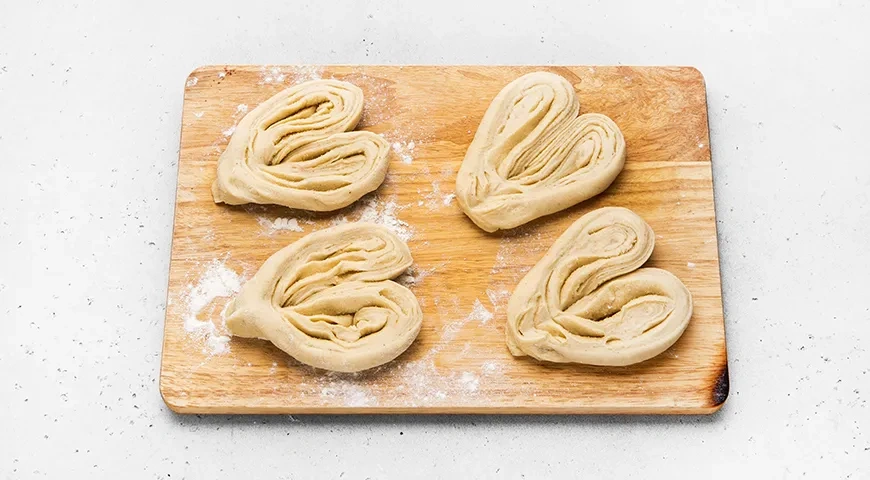 Пышные плюшки на кефире: шаг 7