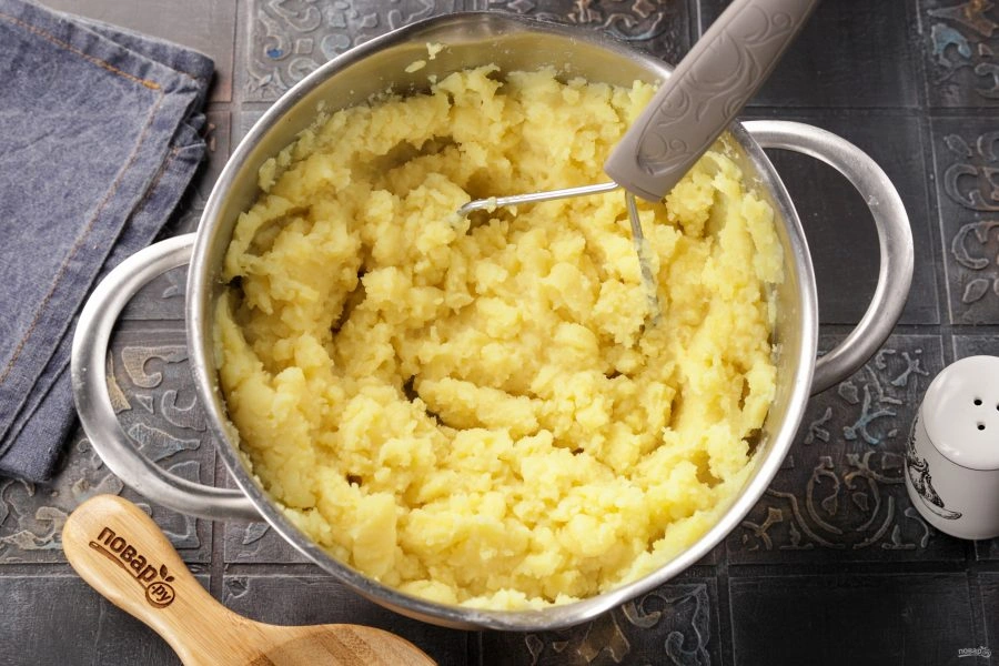 Шаг 7: Пюре картофель ное с молоком