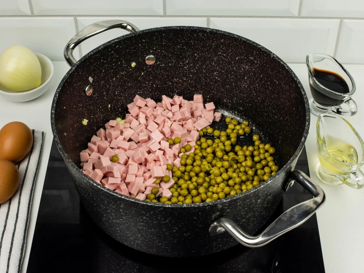 Шаг 7: Рис по-кантонезийски