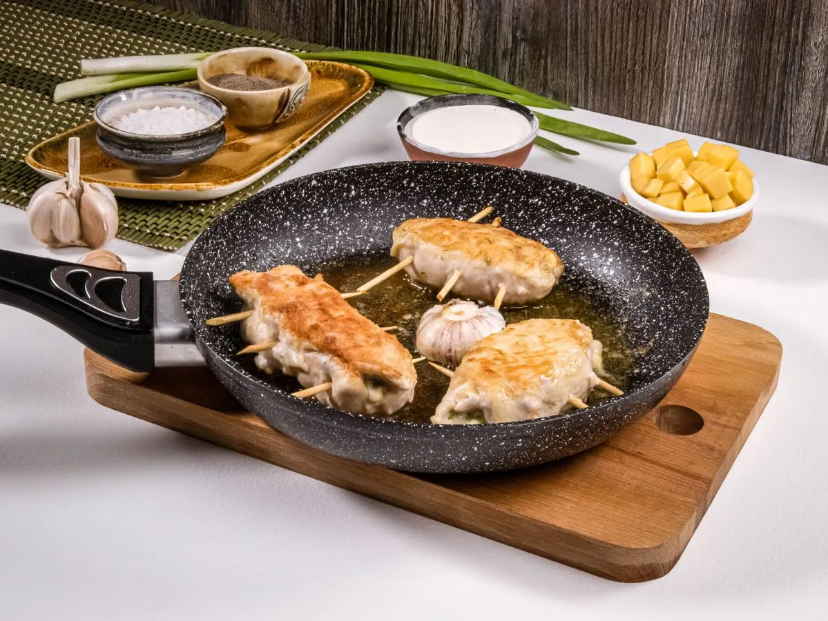 Шаг 7: Рулетики из курицы с сыром