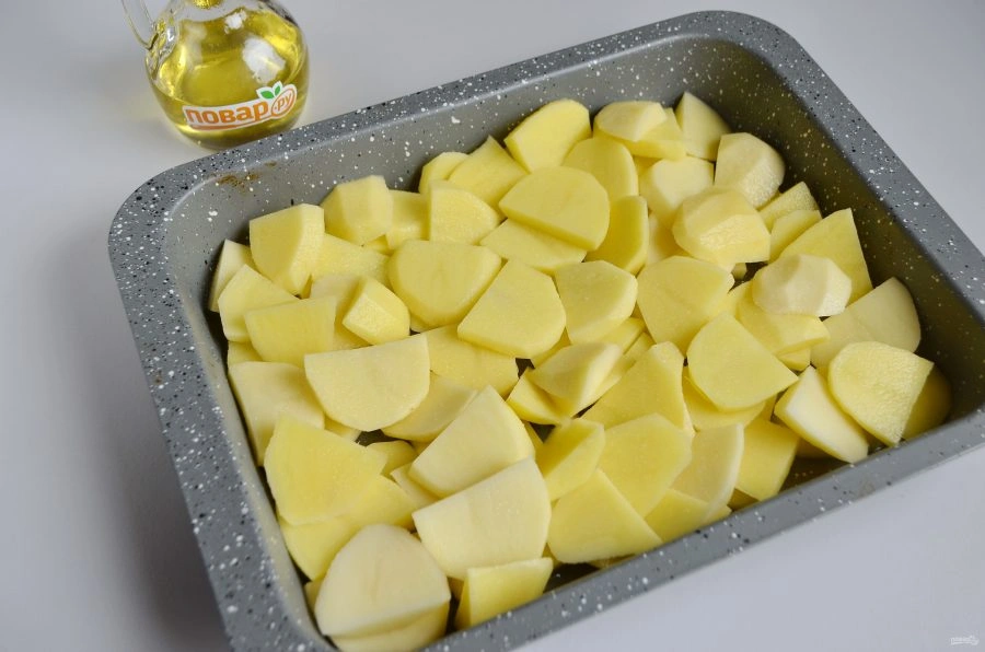 Шаг 7: Рыба с картошкой в духовке