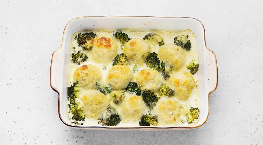 Рыбные тефтели в сливочном соусе: шаг 7