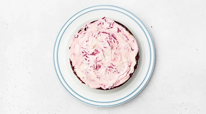 Салат Генерал со свеклой: шаг 7