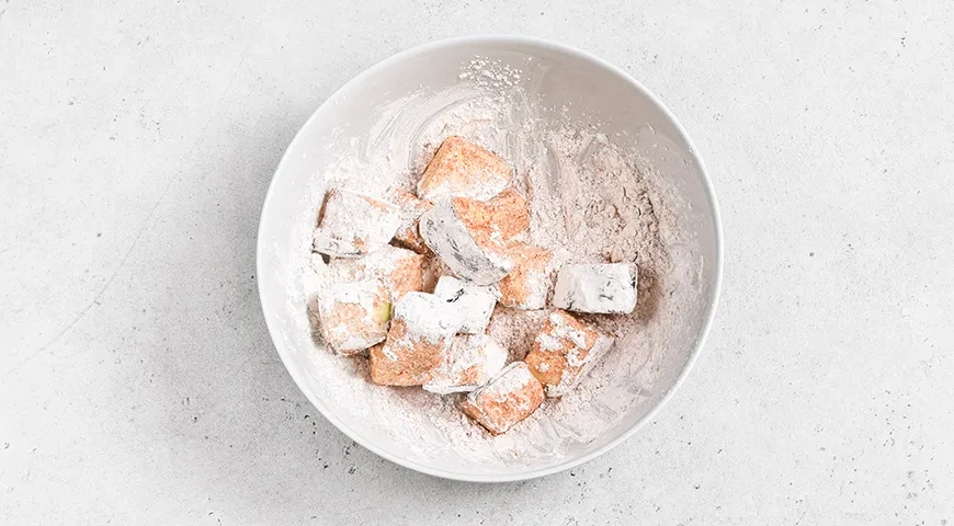 Салат «Лаззат» с хрустящими баклажанами: шаг 7