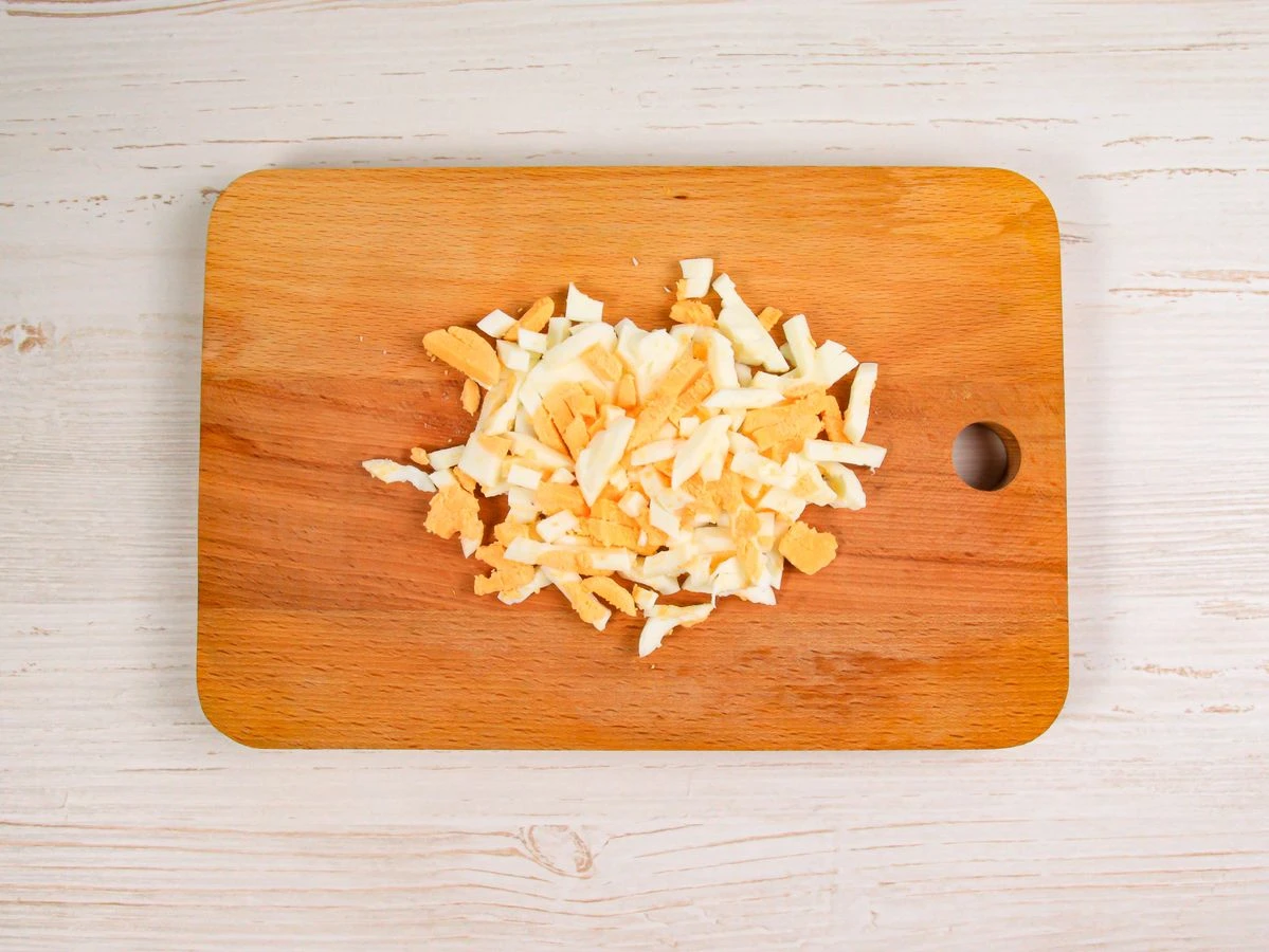 Шаг 7: Салат с ветчиной по-венгерски