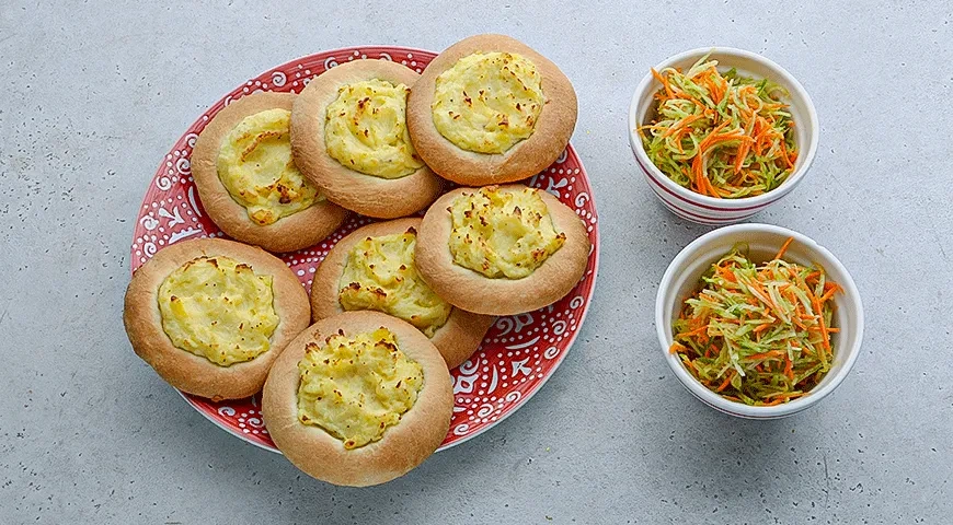 Шаньги с картошкой из дрожжевого теста: шаг 7