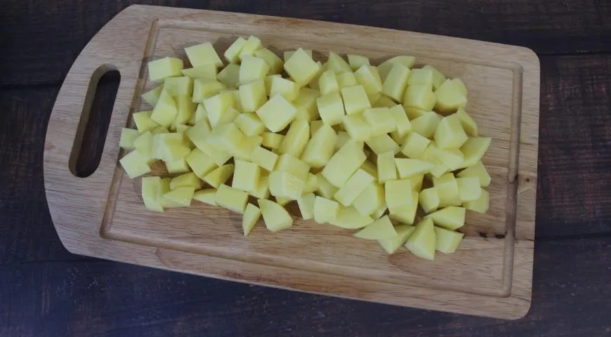 Суп на куриных окорочках с домашней лапшой: шаг 7