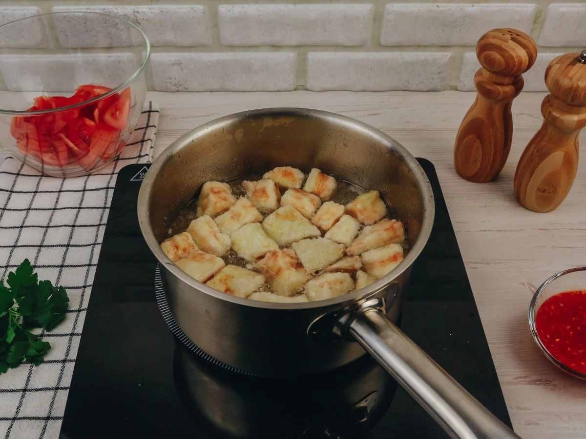 Шаг 7: Теплый салат с хрустящими баклажанами