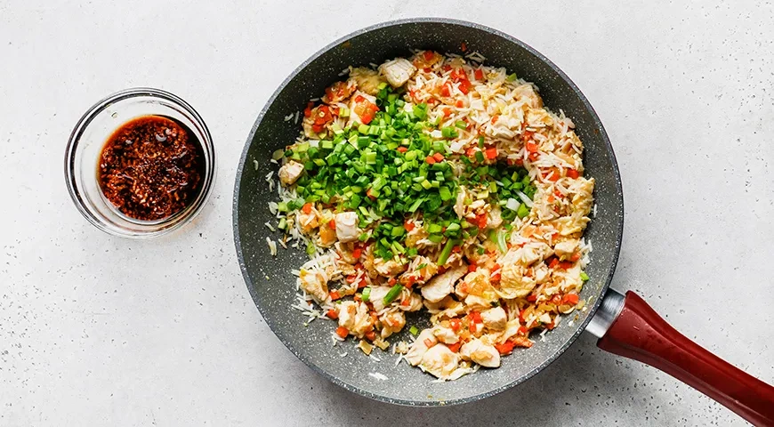 Тяхан с курицей и овощами: шаг 7