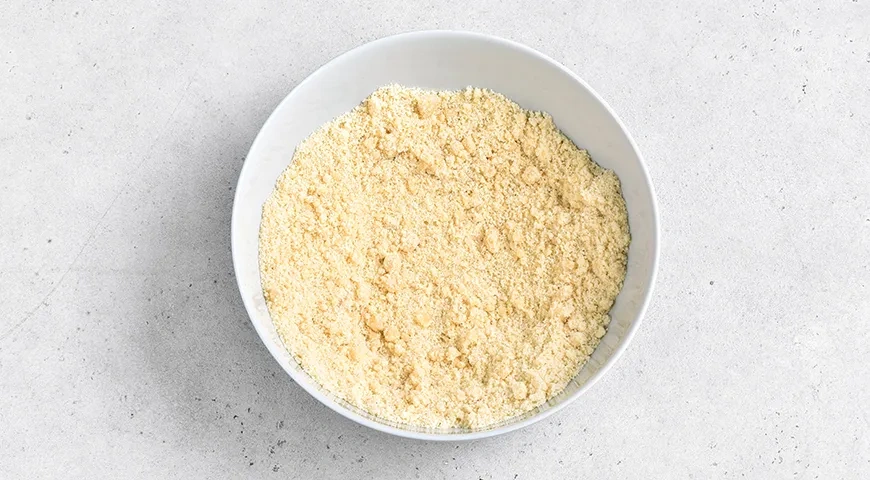 Яблочный пирог по-немецки с орехами: шаг 7