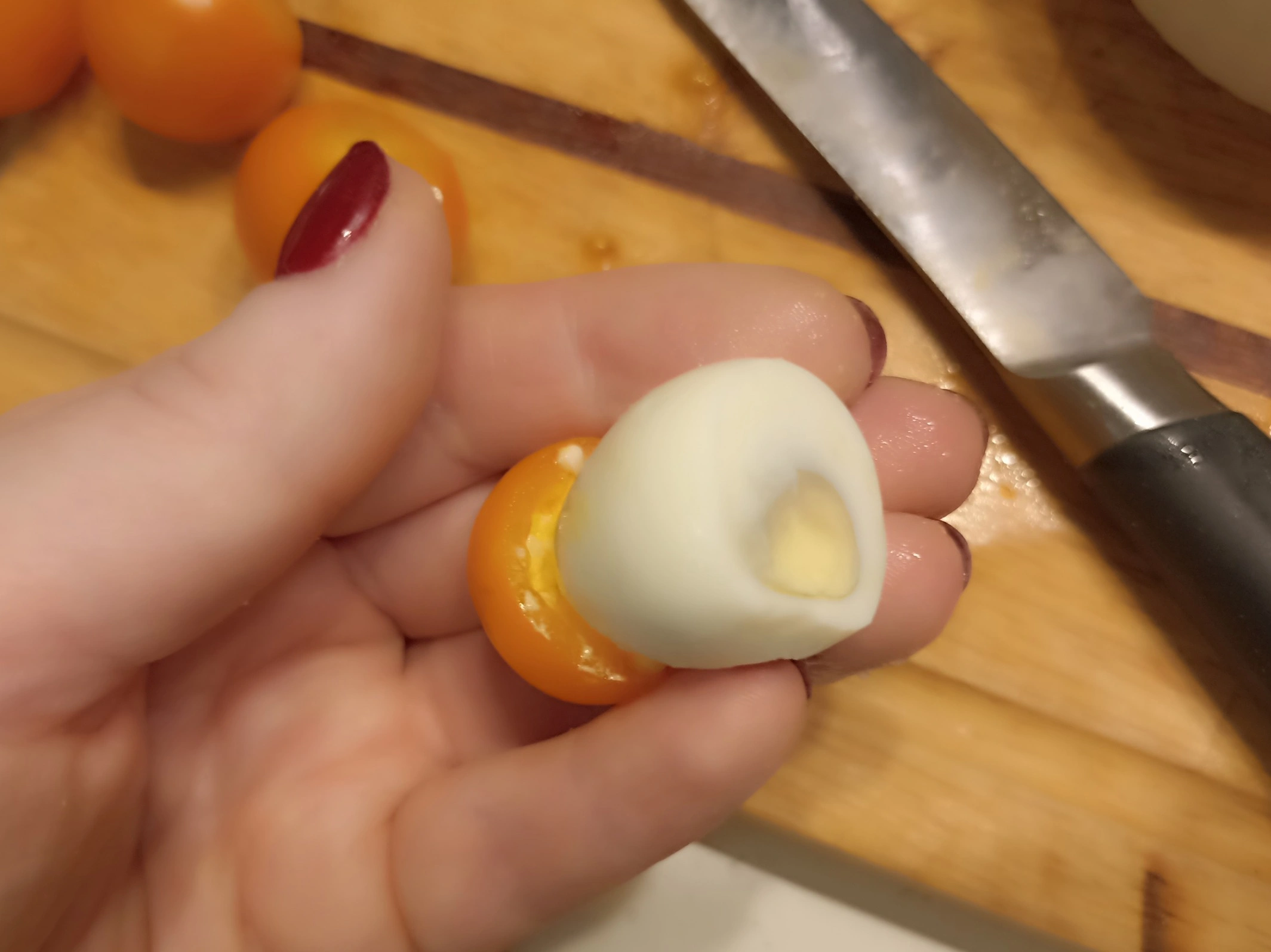 Шаг 7: Закусочные грибочки мухоморы из черри и перепелиных яиц