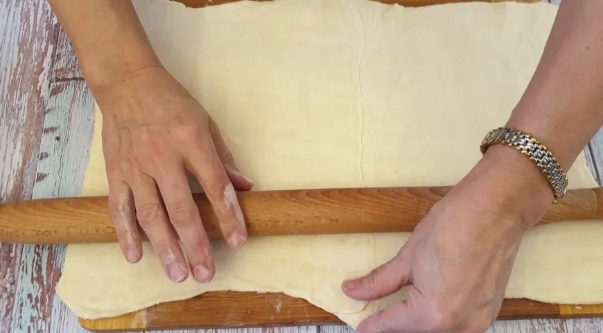 Завитушка с лососем: шаг 7