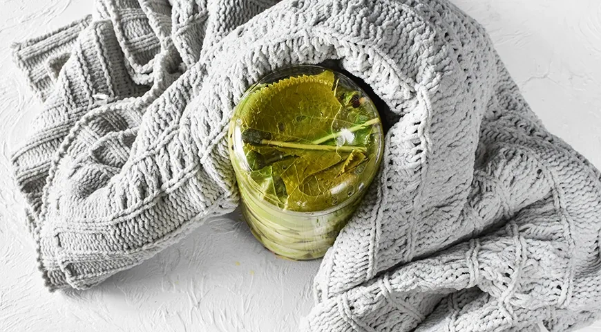 Зеленые помидоры дольками на зиму: шаг 7