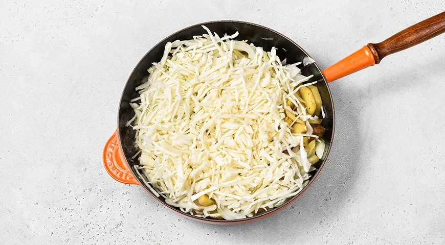 Жареная картошка с капустой: шаг 7
