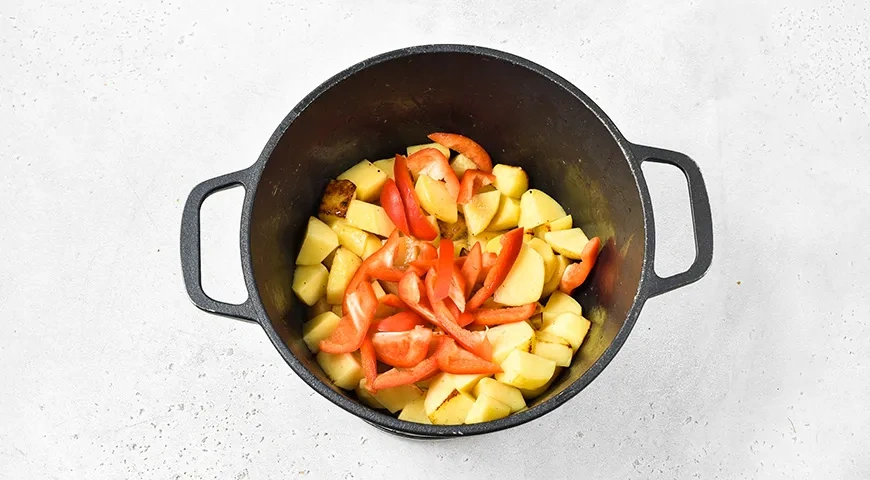 Жаркое по-деревенски со свининой: шаг 7