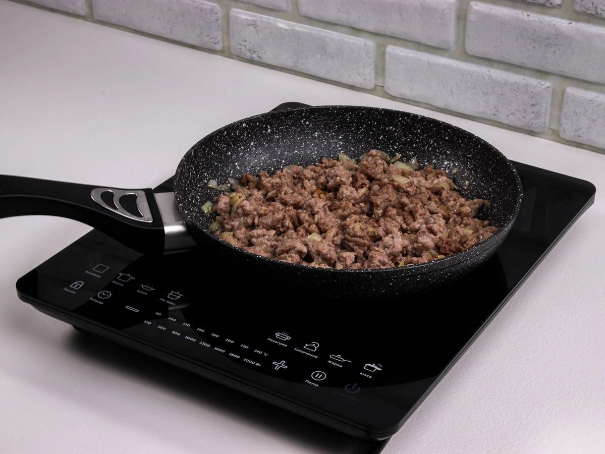 Шаг 8: Блинчики с мясом