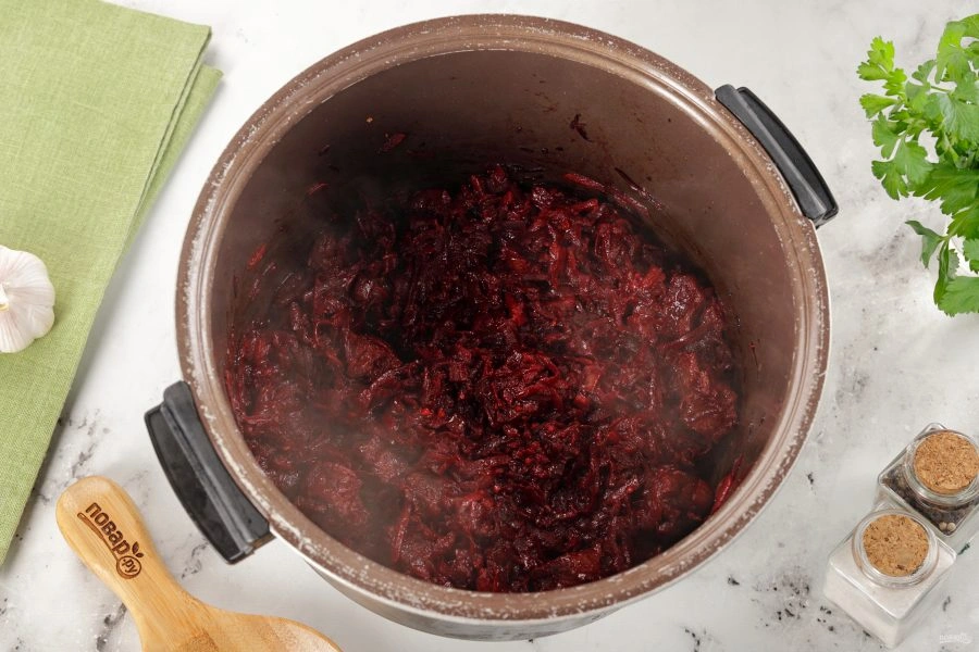 Шаг 8: Борщ в мультиварке