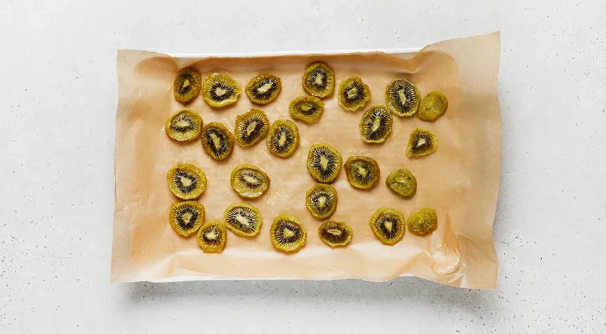 Домашние цукаты из киви: шаг 8