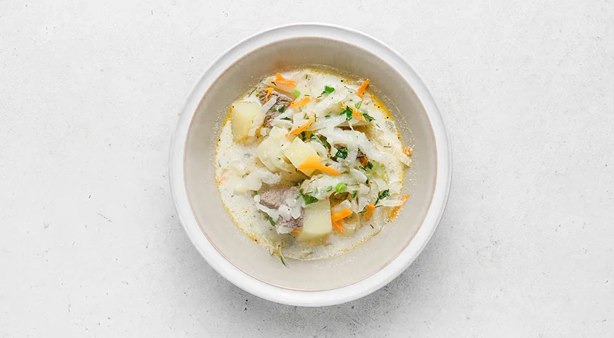 Домашние щи с капустой, мясом и молоком: шаг 8