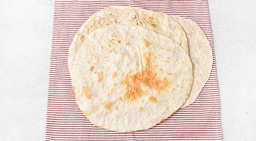 Домашний тонкий лаваш в духовке: шаг 8