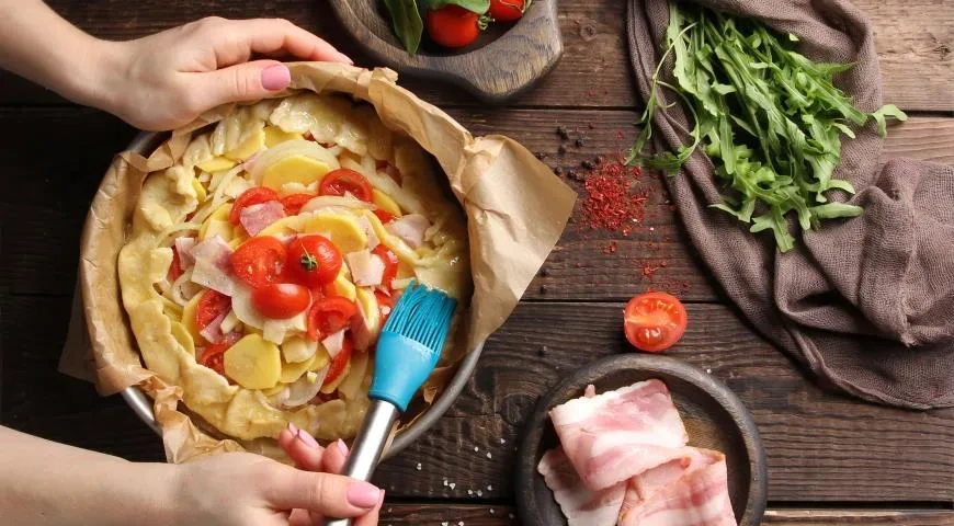 Галета с беконом и овощами: шаг 8