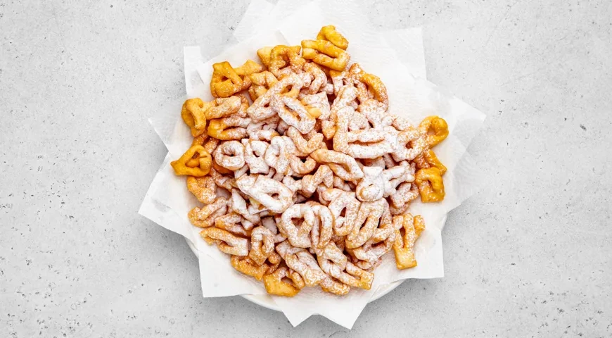 Хрустящий хворост на водке: шаг 8