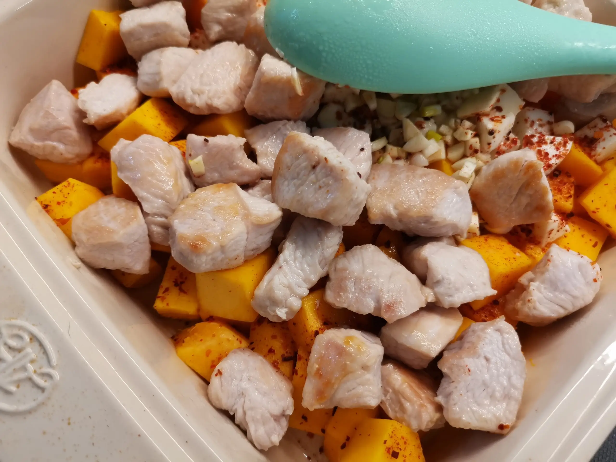 Шаг 8: Индейка с тыквой