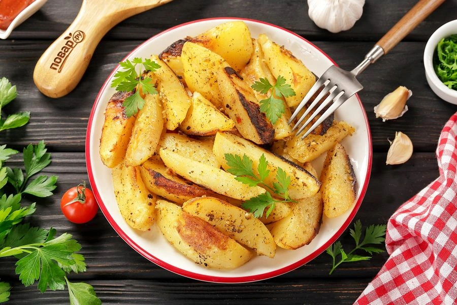 Шаг 8: Картофель подеревенски в мультиварке