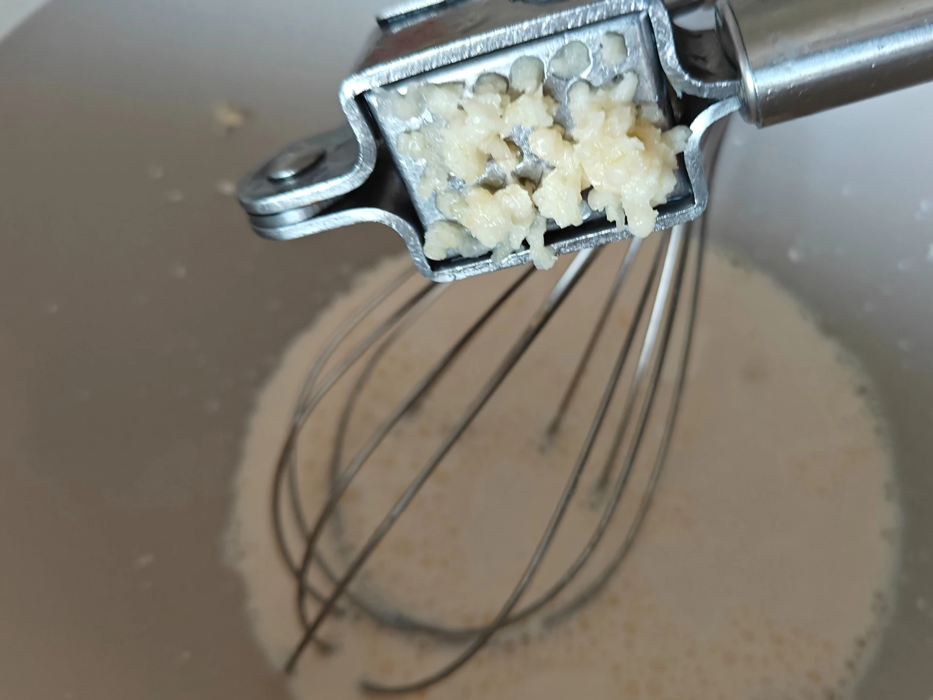 Шаг 8: Красная рыба с брокколи в сливочном соусе