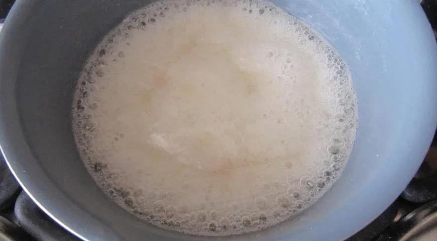 Кулич ленивый с зефирной шапочкой: шаг 8