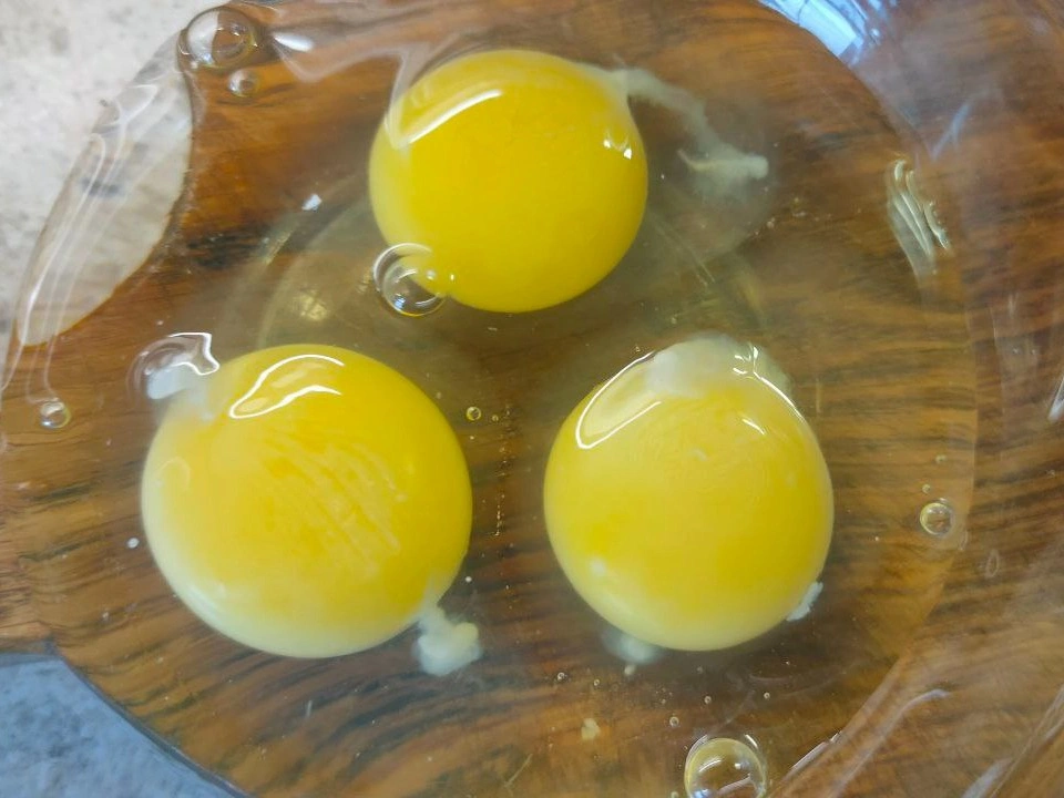 Шаг 8: Куриные бедра, запеченные в панировке