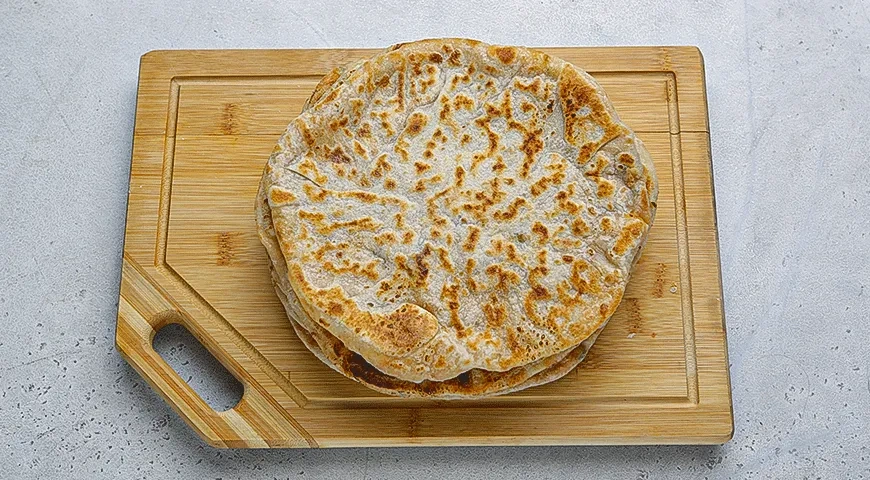 Лепешки роти с картофелем: шаг 8