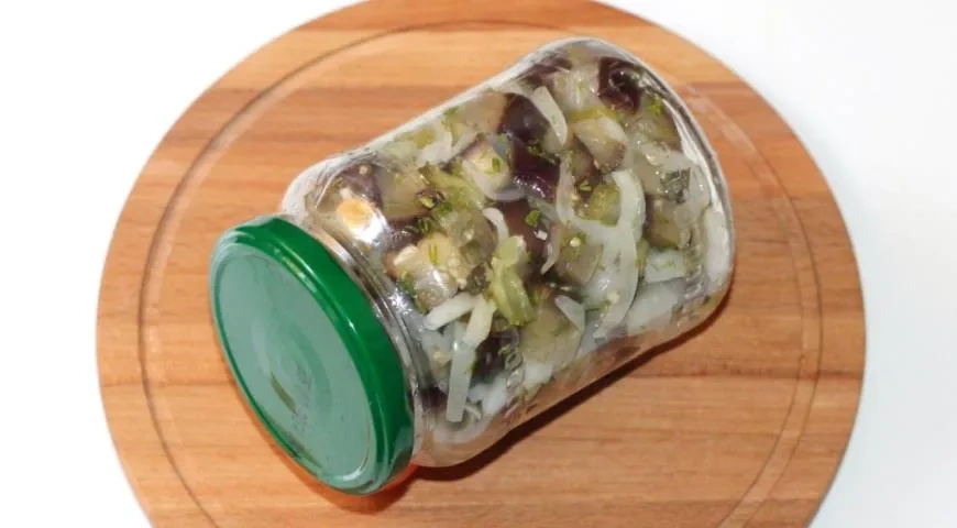 Маринованные овощи с картофелем: шаг 8