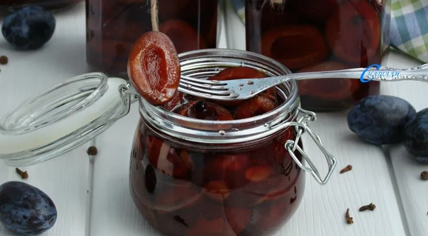 Маринованные сливы с коньяком: шаг 8