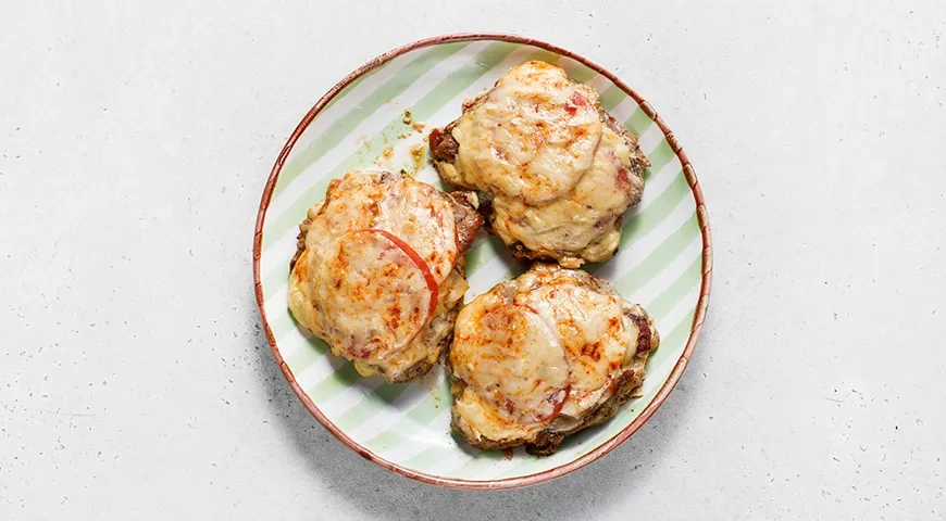 Мясо по-французски из свинины на сковороде: шаг 8