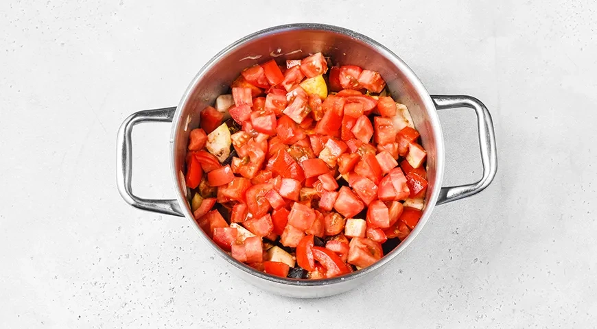 Овощное рагу в кастрюле: шаг 8