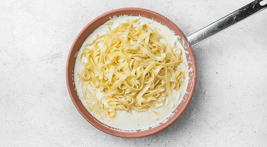 Паста «Альфредо» с курицей: шаг 8