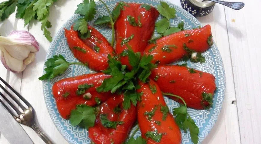 Печеный болгарский перец в ароматной заливке: шаг 8