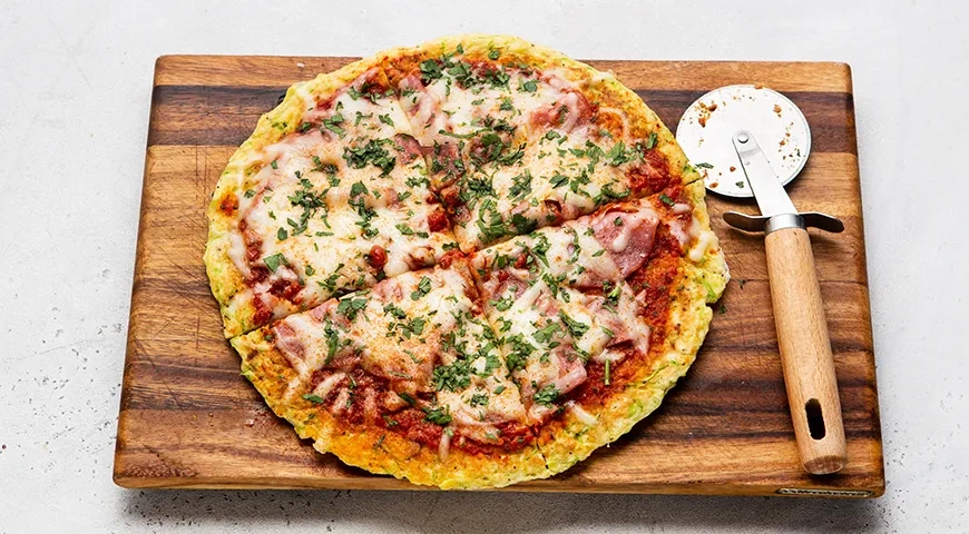 Пицца из кабачков на сковороде: шаг 8