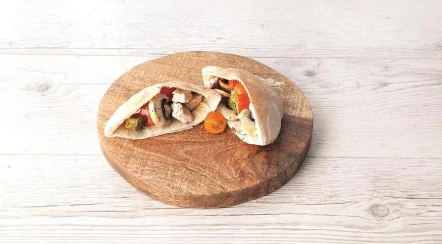 Пита с курицей и овощами: шаг 8